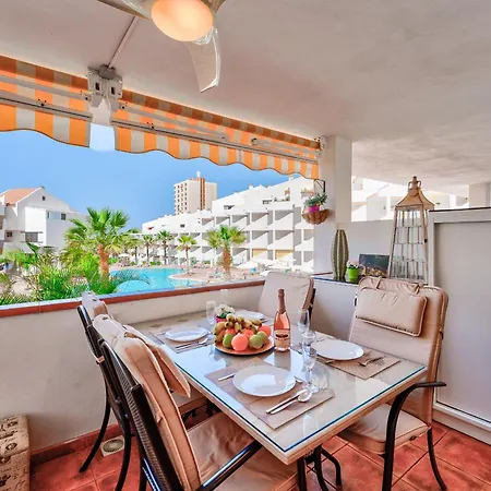 With Pool View Διαμέρισμα Los Cristianos (Tenerife)